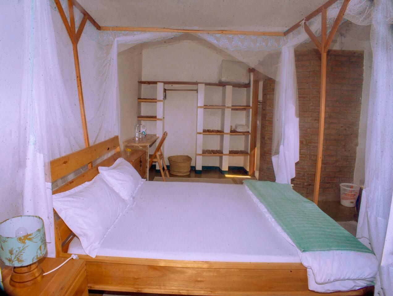 Aika Sunrise, B&B Iringa.