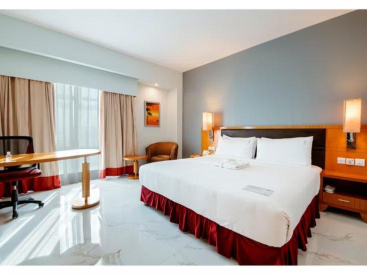 Holiday Inn, Dar Es Salaam.