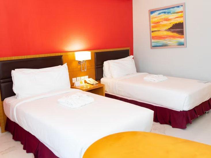 Holiday Inn, Dar Es Salaam.