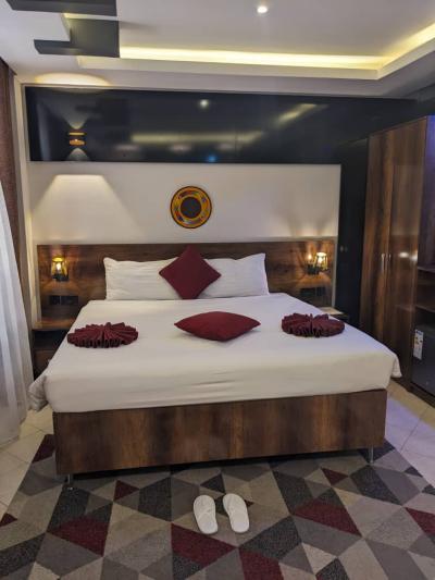 Jevas Hotel Encore Arusha