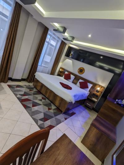 Jevas Hotel Encore Arusha