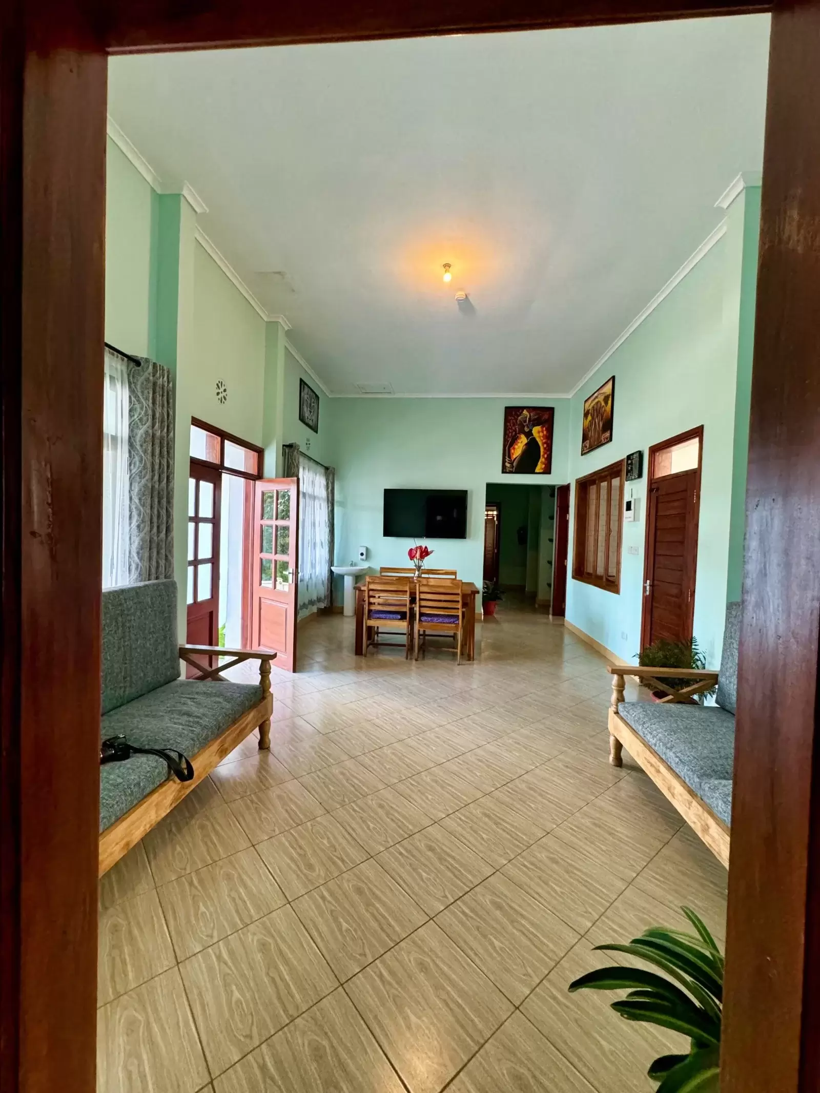 Moshono Hillside Hotel Arusha.