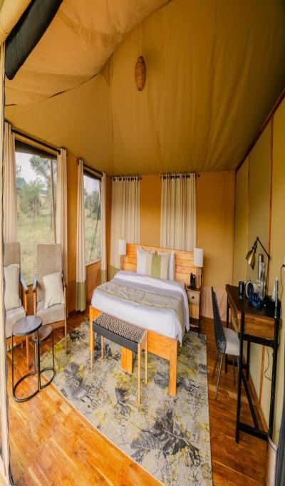 Jackals Lair Camp Serengeti