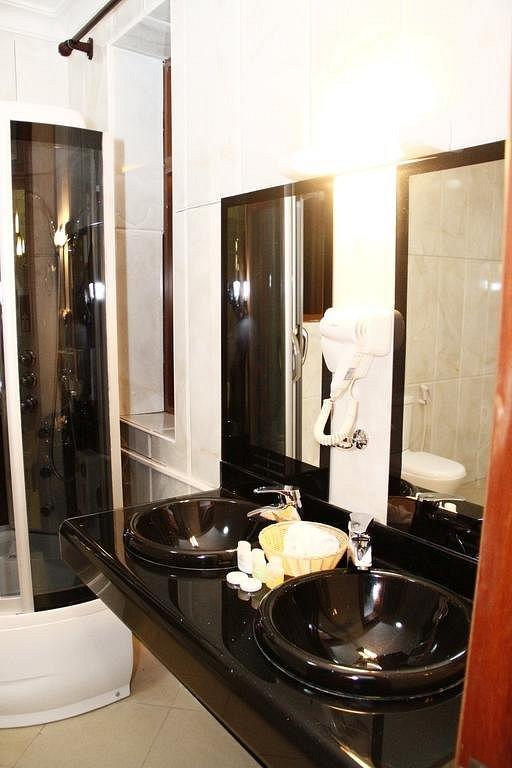 Nejobugg Palace Hotel, Arusha.