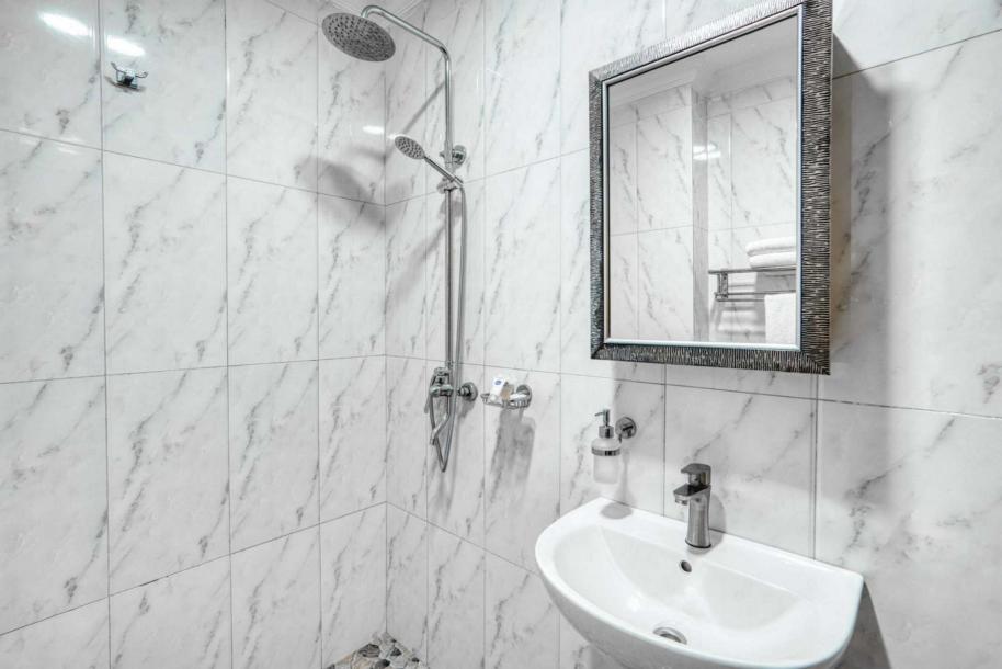 Kibo Palace Apartments Arusha-6