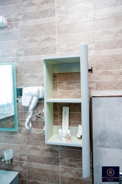 Royal Mgwasi Hotel, Mbeya.