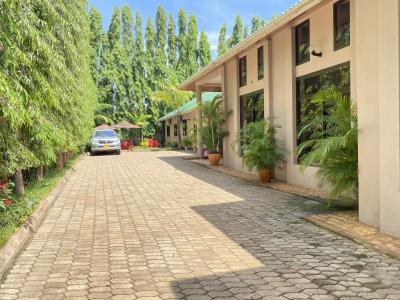 Sangana Lodge Moshi.