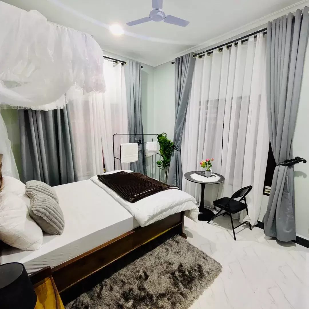 Lee Luxy Lodge, Dodoma.