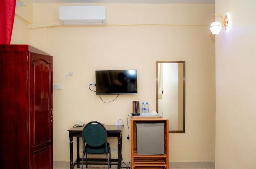 Queen Hotel, Morogoro.