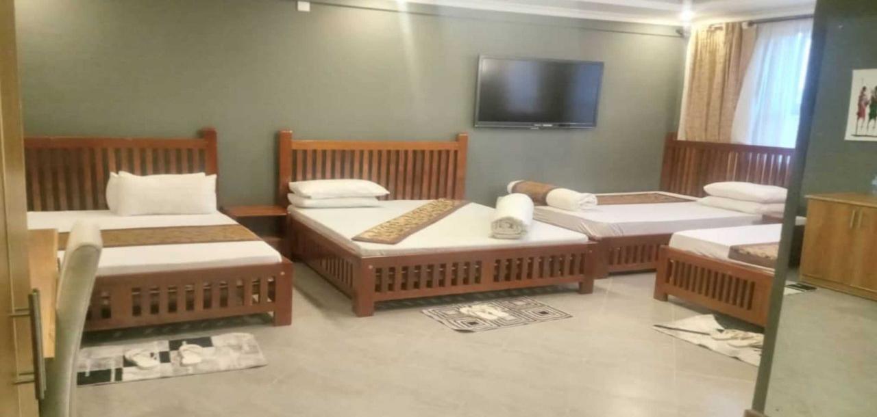 Lush Garden Hotel, Arusha.-13