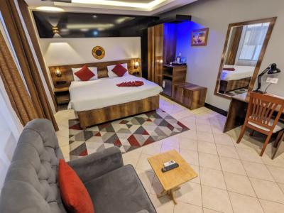 Jevas Hotel Encore Arusha