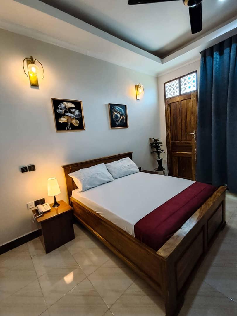 Serengeti Space Resort, Bunda Town.