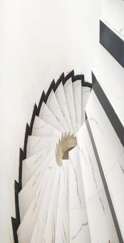 Ajaba TZ Matola: Wataalam wa Kuweka Tiles na Paving Blocks.