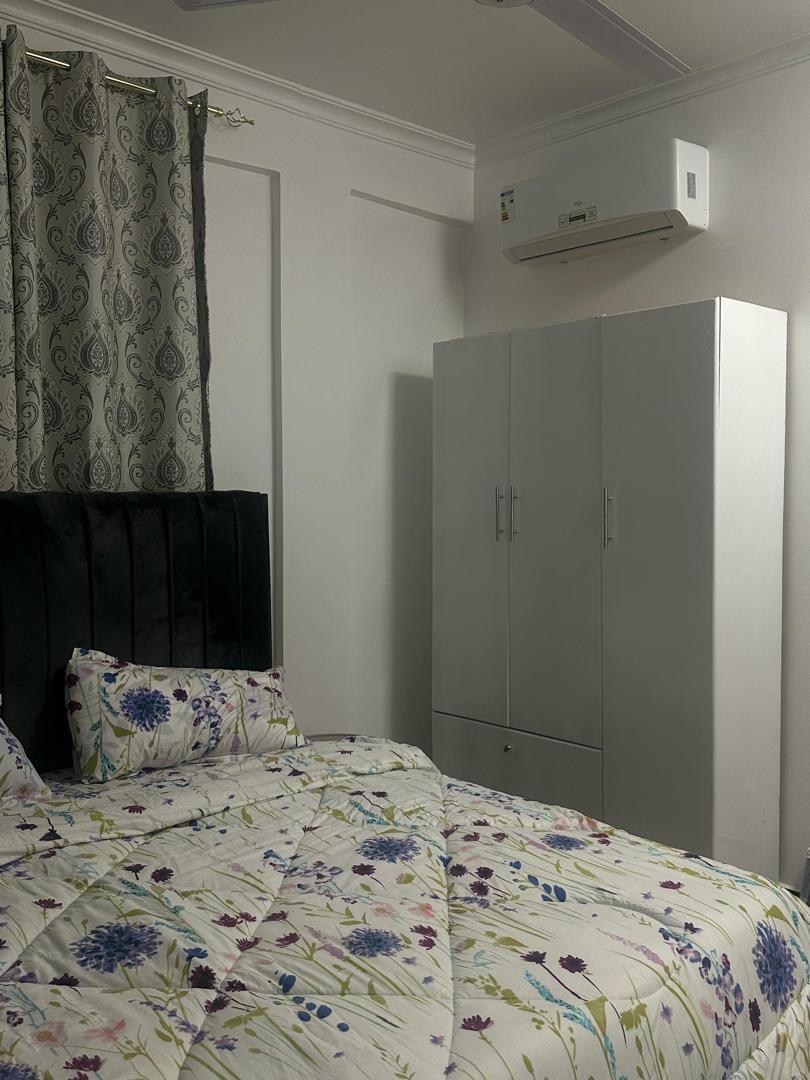 IPH: Apartment for Rent, Msasani.