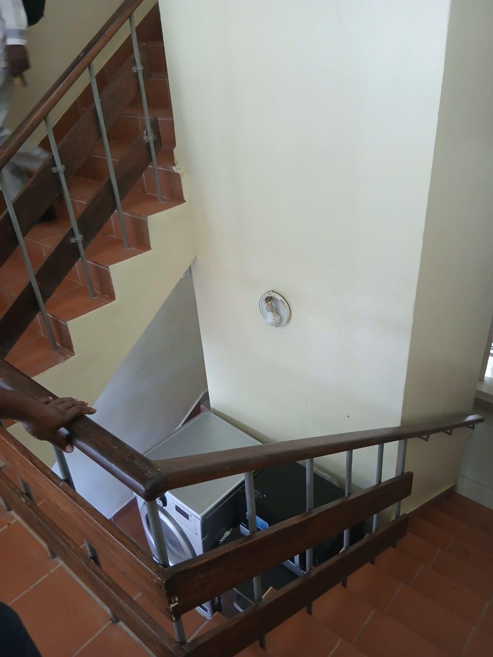 IPH: Apartment for Rent, Masaki.