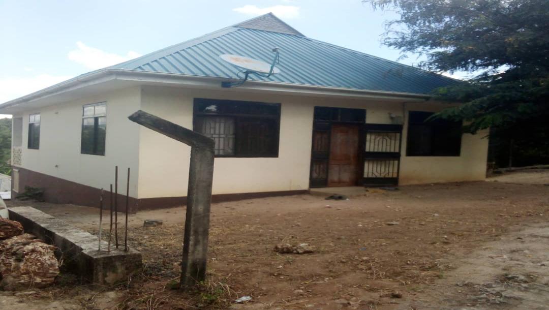 Tusireem: House for Sale-1