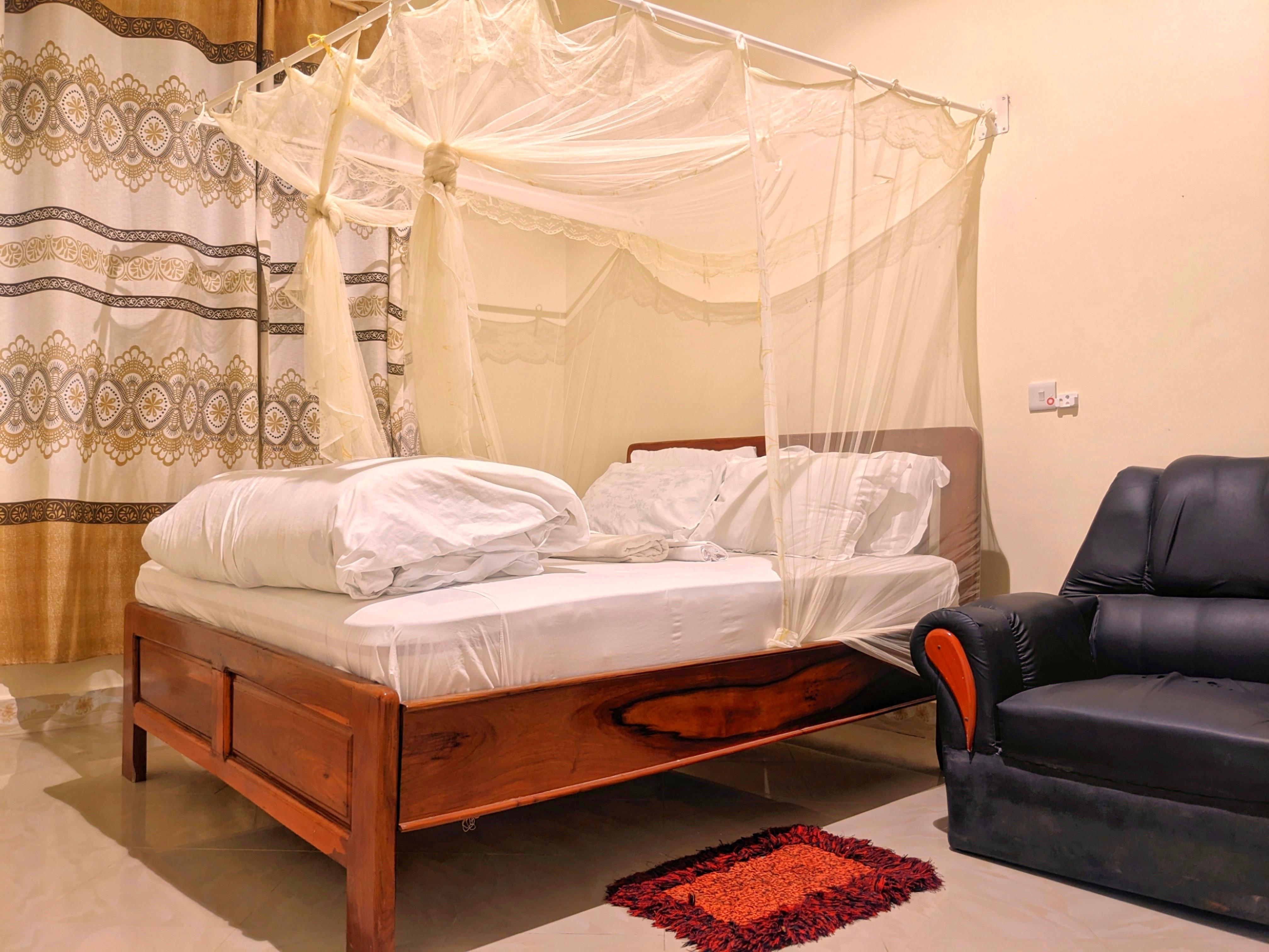 Nanise Lodge, Dodoma.