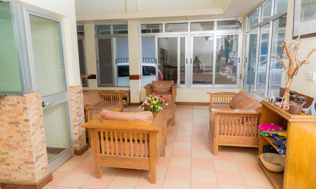 Moshi Leopard Hotel, Kilimanjaro.
