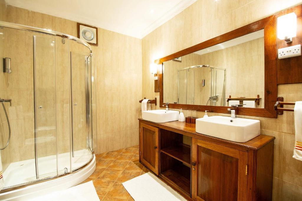 Mediterraneo Hotel, Dar es Salaam