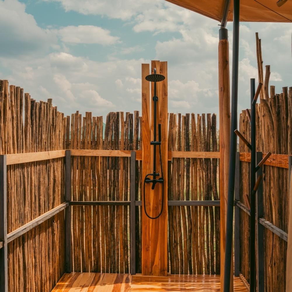 Jackals Lair Camp Serengeti
