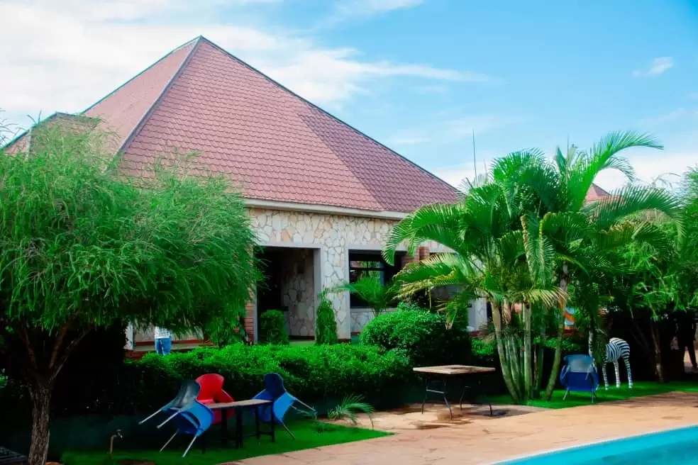 Asmorein Hotel, Babati.