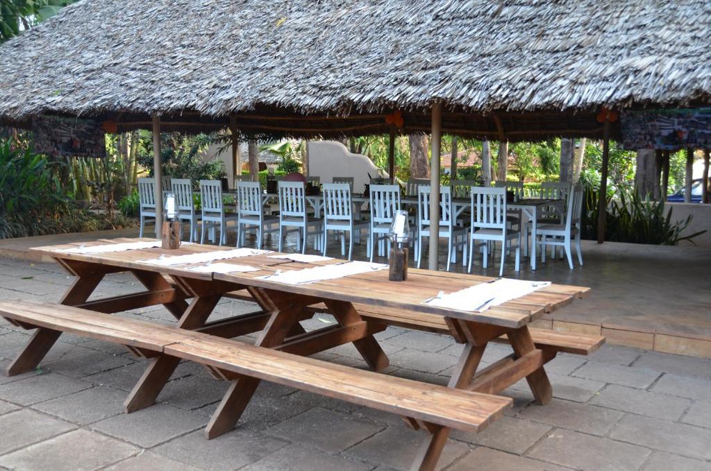 Honey Badger Lodge, Moshi