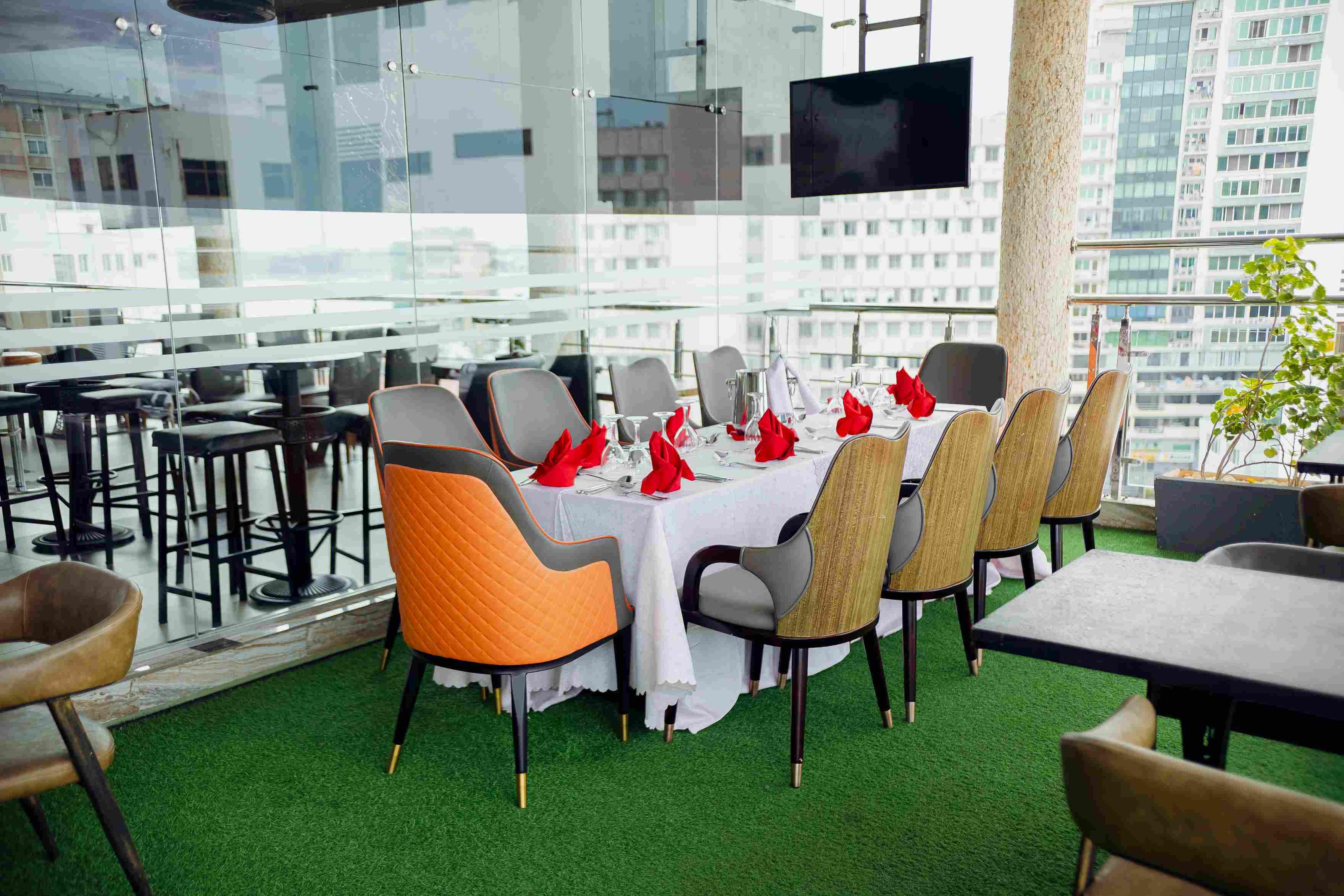 Tiffany Diamond Hotels-Makunganya Street, Dar es Salaam