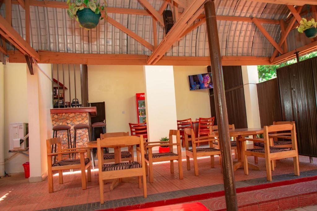 Kilimanjaro White House Hotel, Moshi.