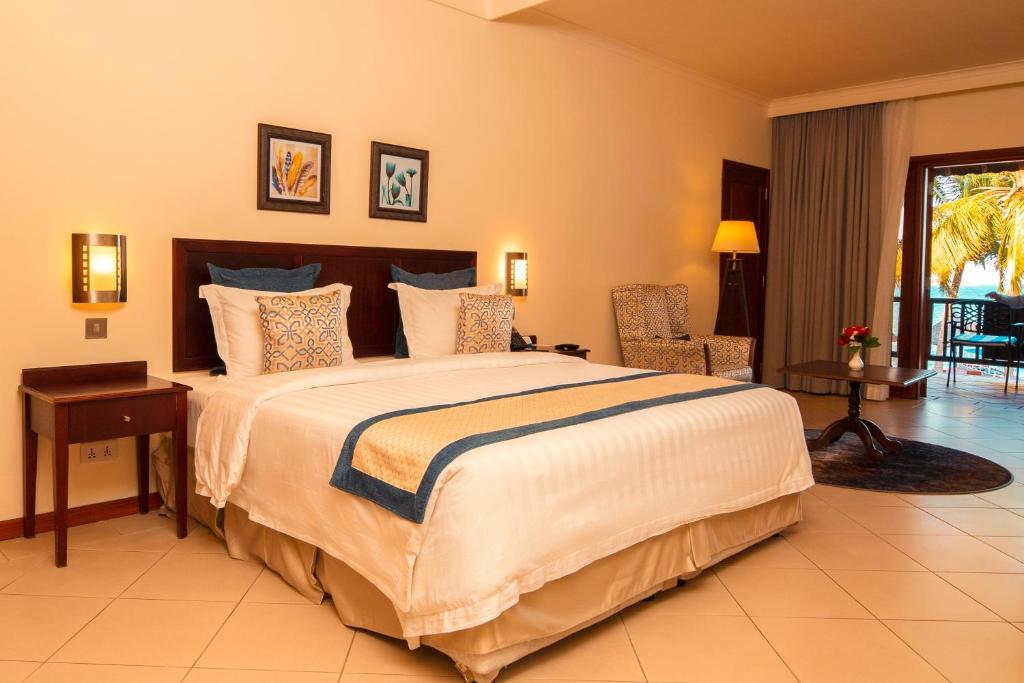 White Sands Resort and Conference Centre
