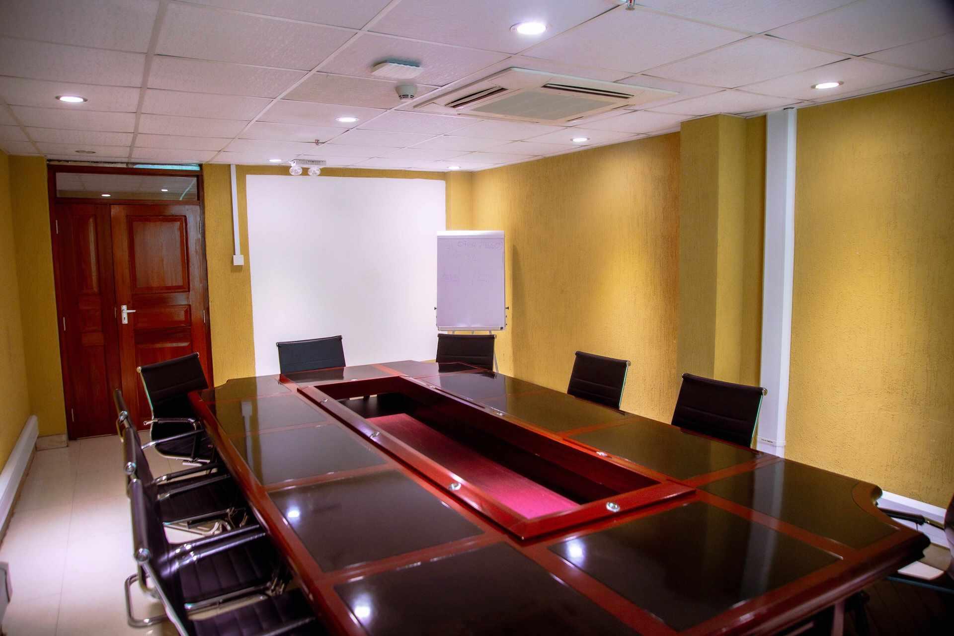 Tiffany Diamond Hotels-Makunganya Street, Dar es Salaam