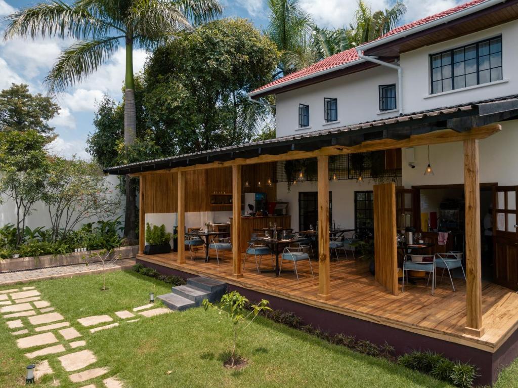 Brubru Lodge, Moshi