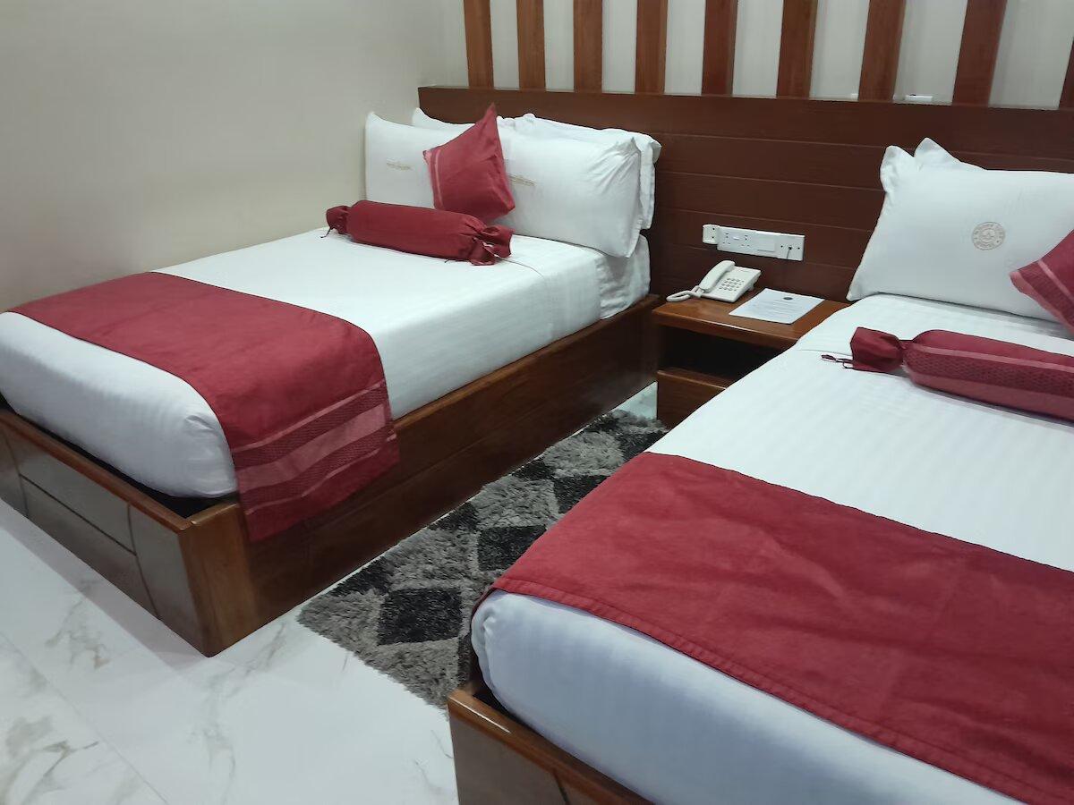 Mdope Idde Hotel, Mbeya.