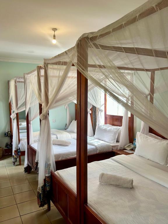 Patamu Restaurant & Lodge, Karatu