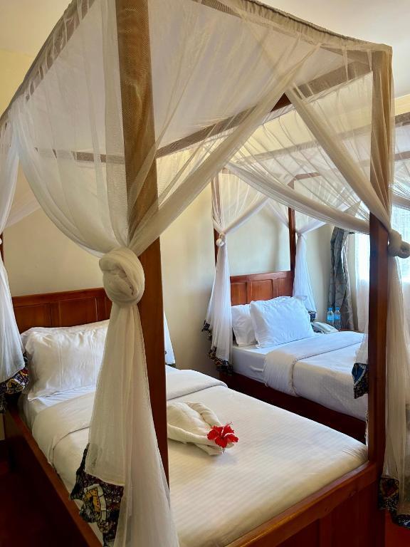 Patamu Restaurant & Lodge, Karatu