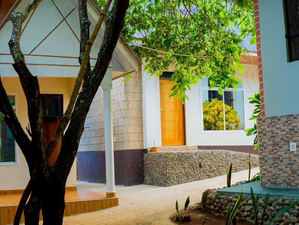 Breezy Lodge, Moshi