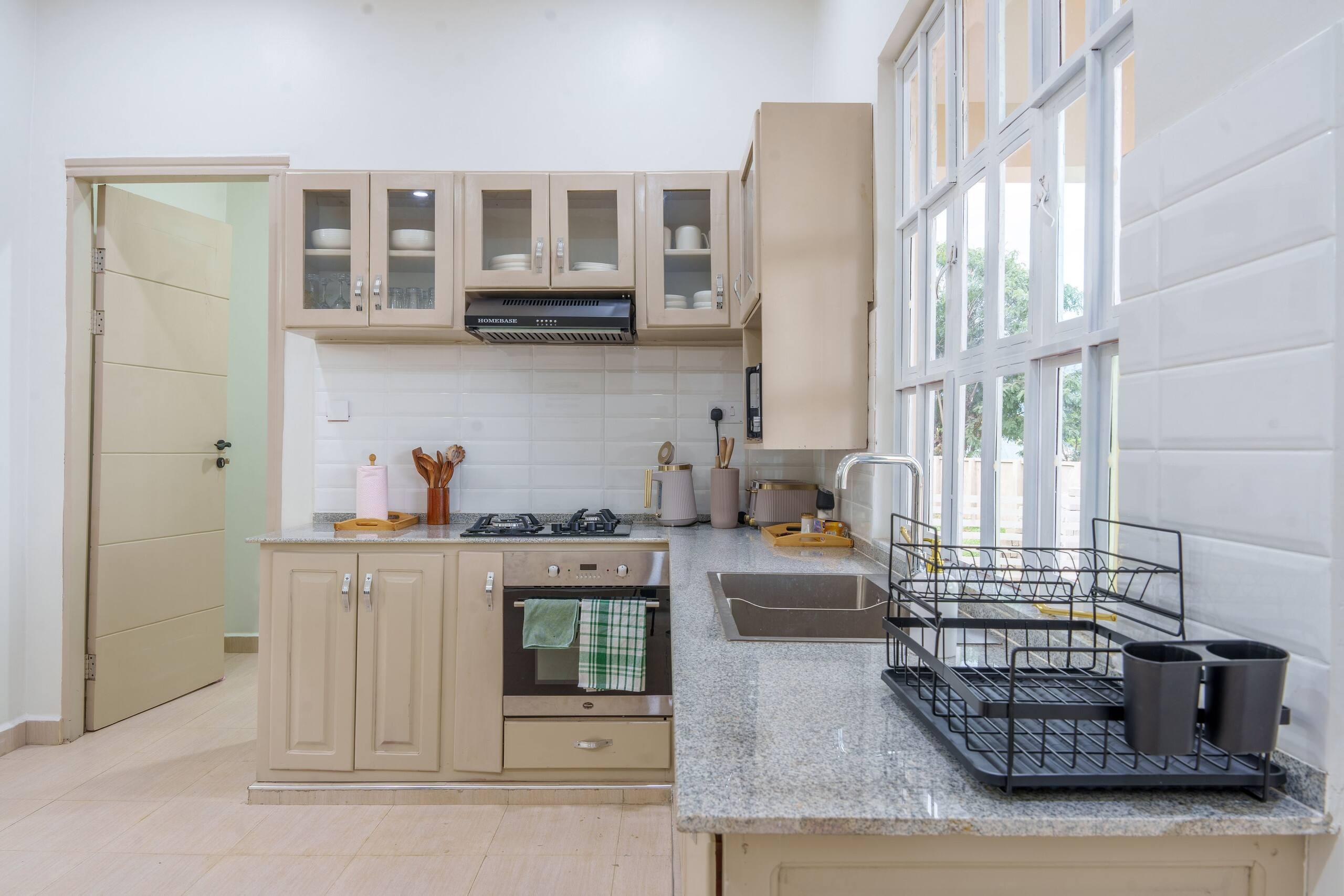 Hoopla Homes, Moshi