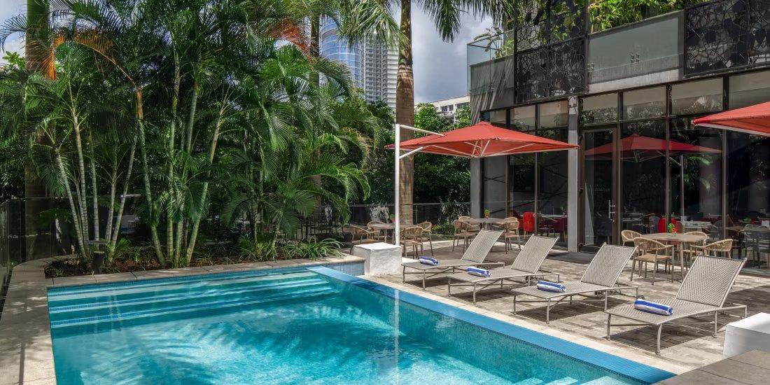Crowne Plaza, Dar Es Salaam.