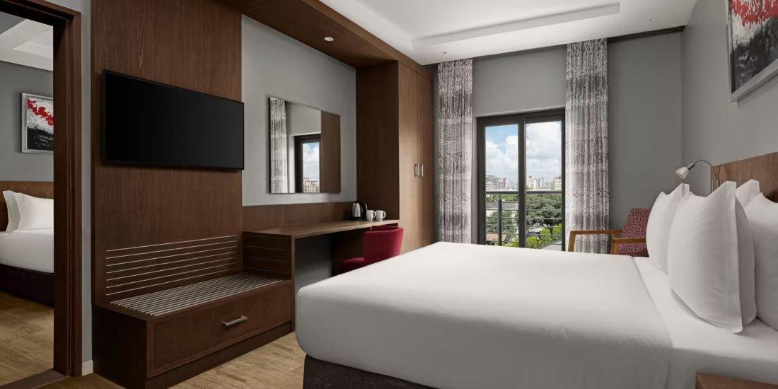 Crowne Plaza, Dar Es Salaam.