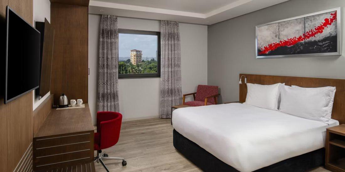 Crowne Plaza, Dar Es Salaam.
