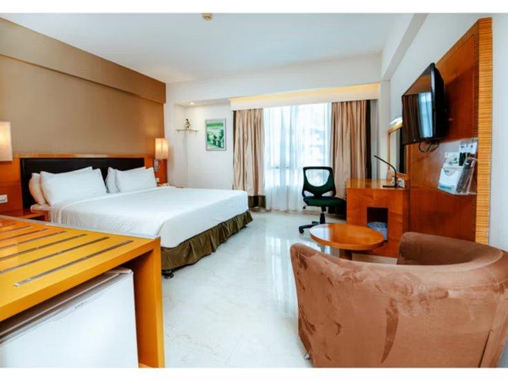 Holiday Inn, Dar Es Salaam.