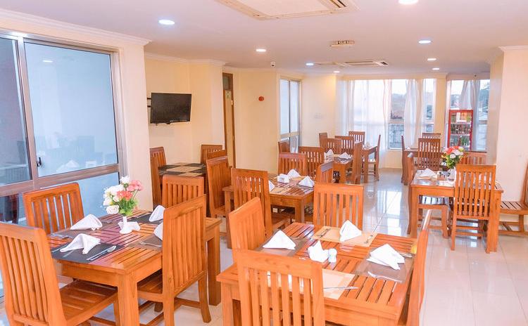 Selig Hotel, Moshi.