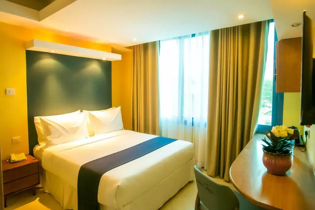 Parrot Hotel Arusha
