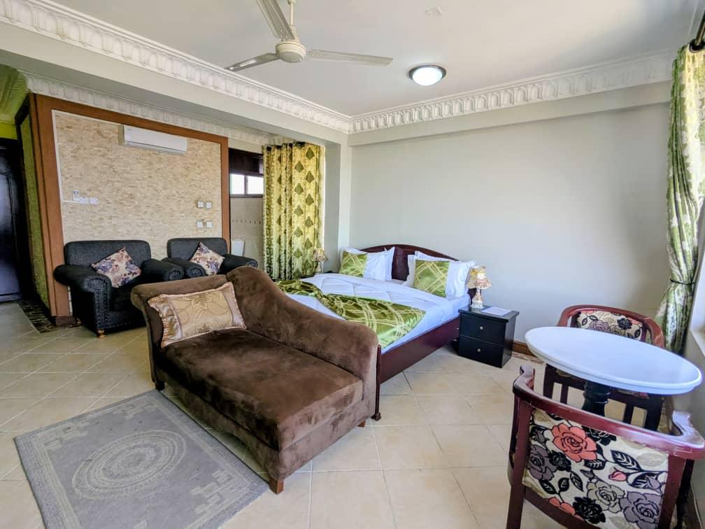 Alexander Hotel & Tours, Iringa.