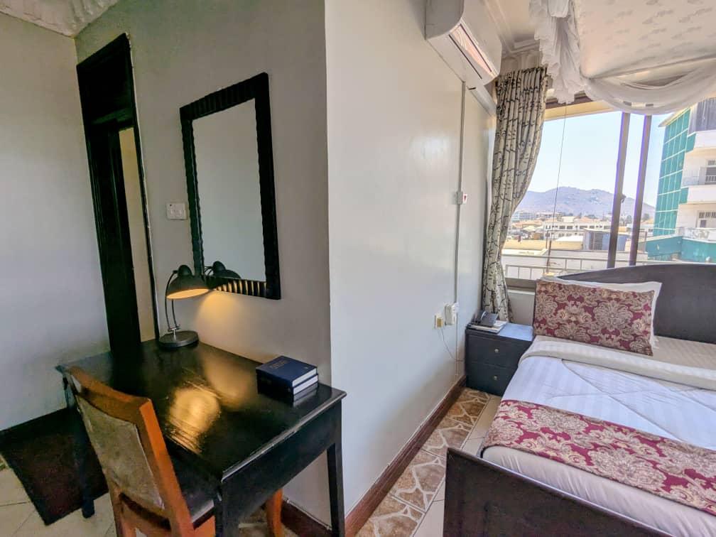 Alexander Hotel & Tours, Iringa.