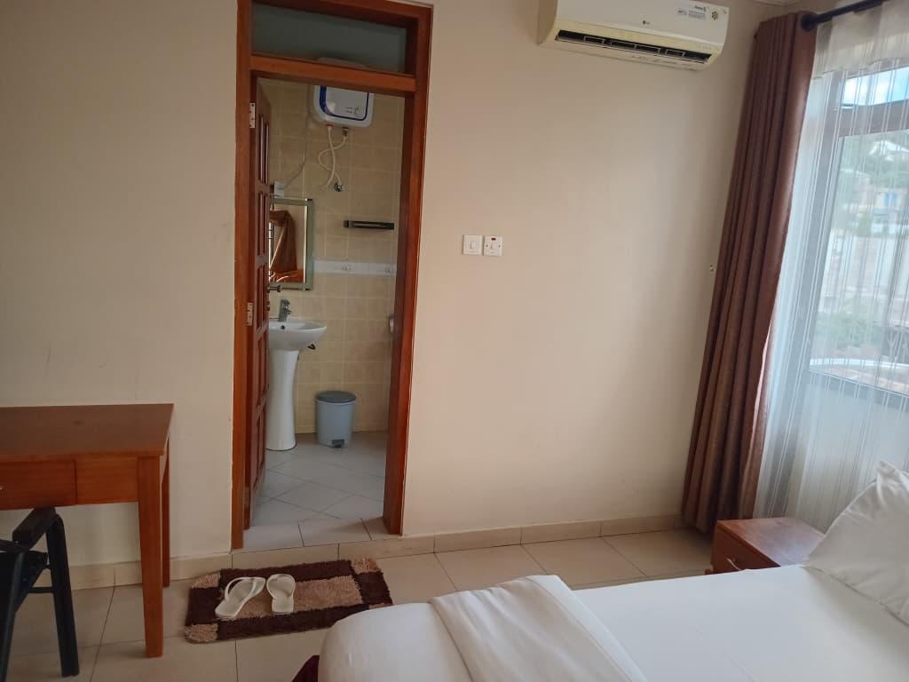 Hotel Farms Mwanza