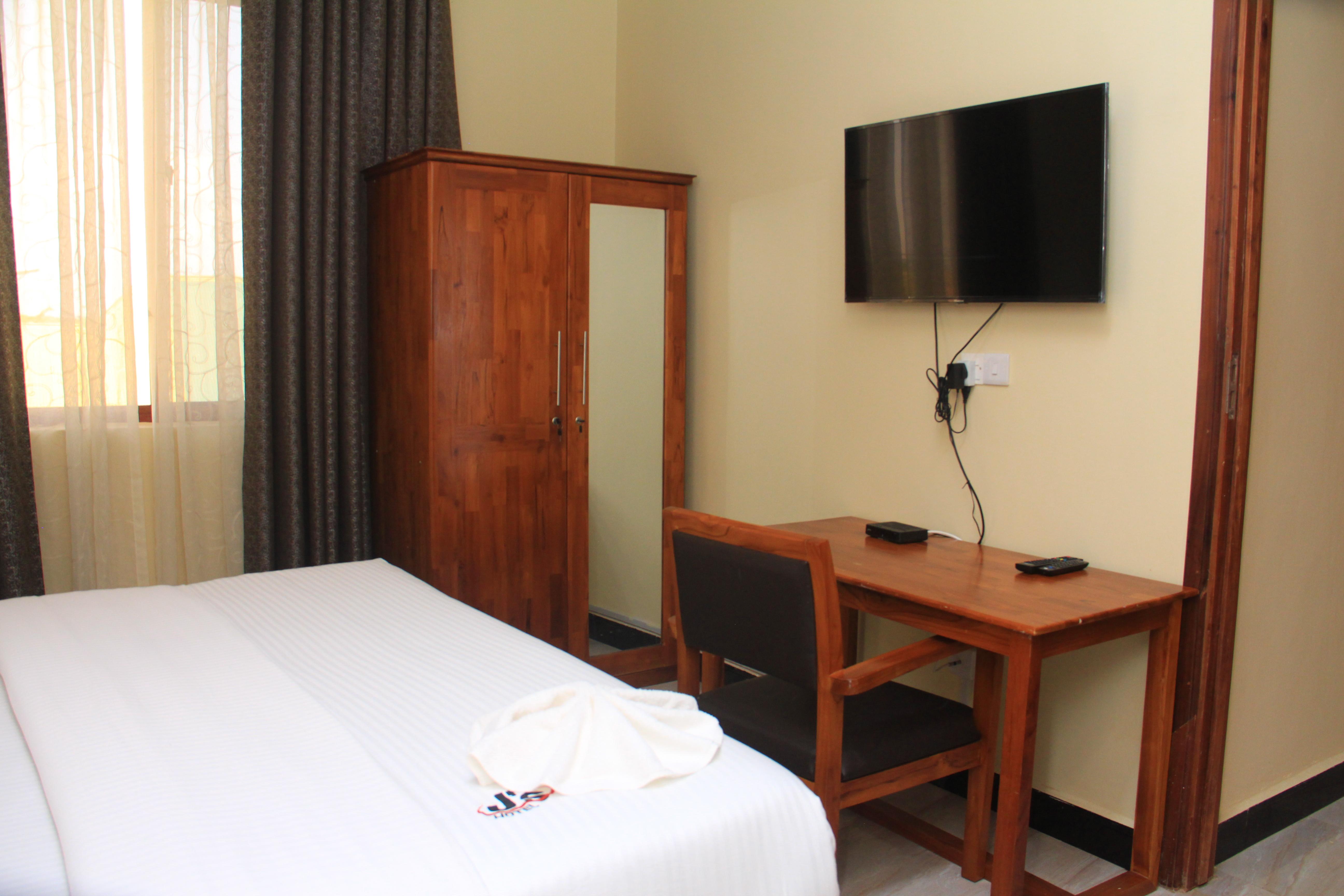 J’s Safari Hotel, Chato, Geita.