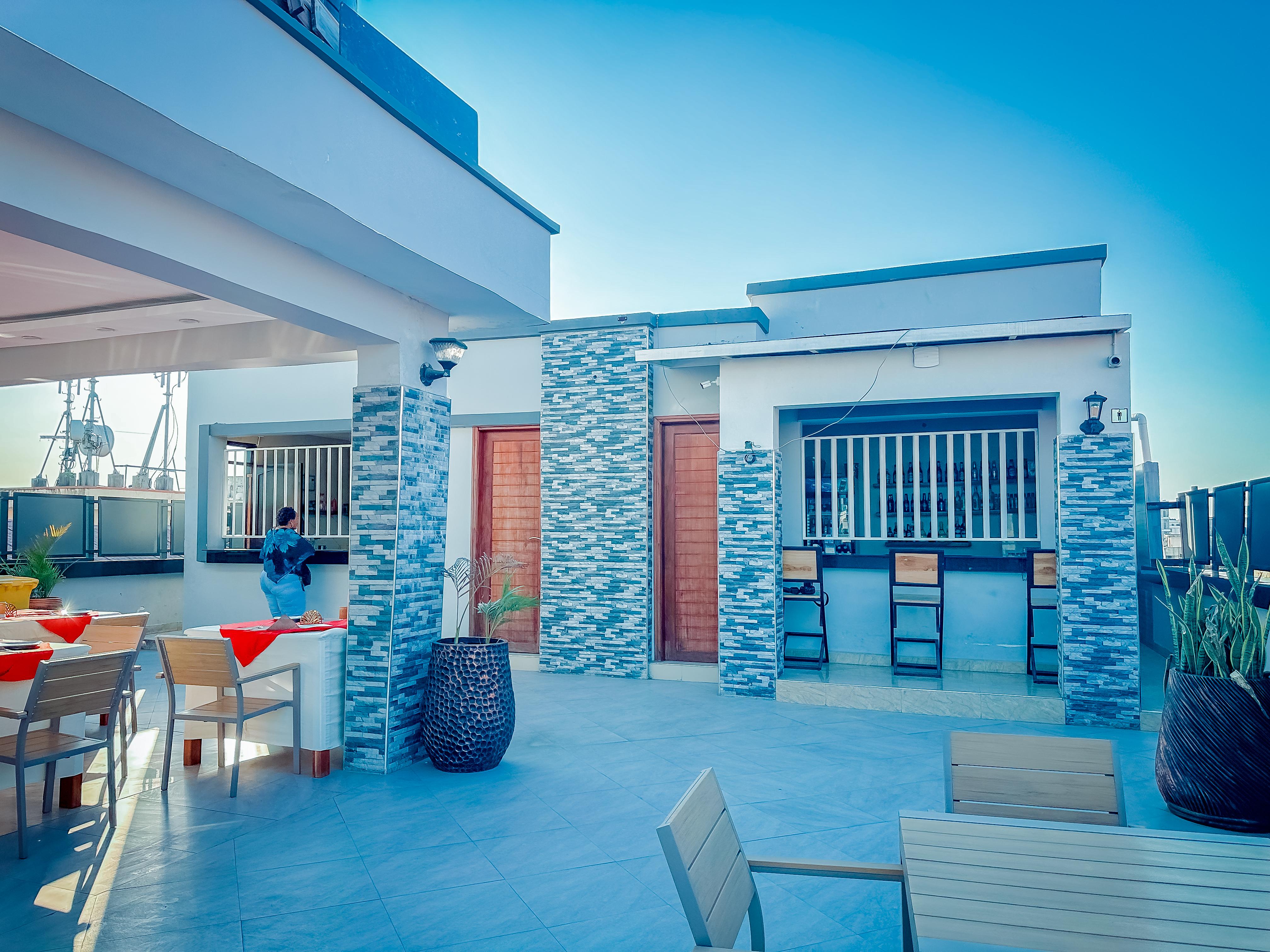 Le Grand Marie Hotel & Apartments.