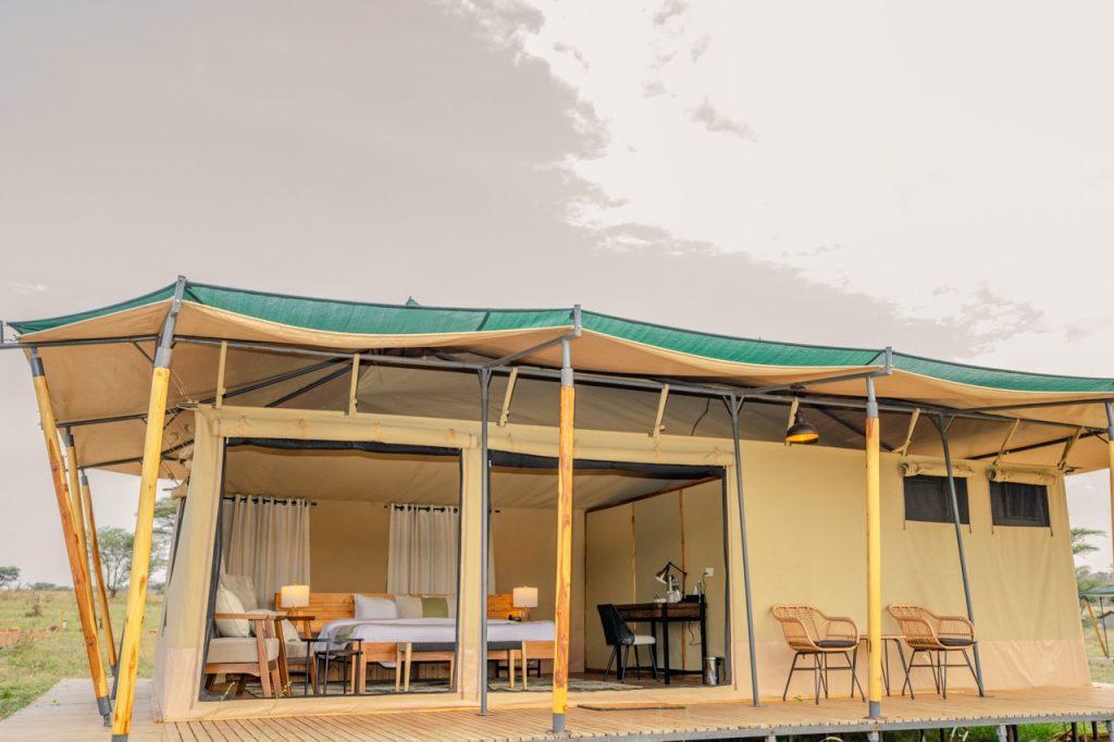 Jackals Lair Camp Serengeti