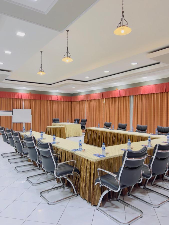 Leyshof Hotel Mwanza-8