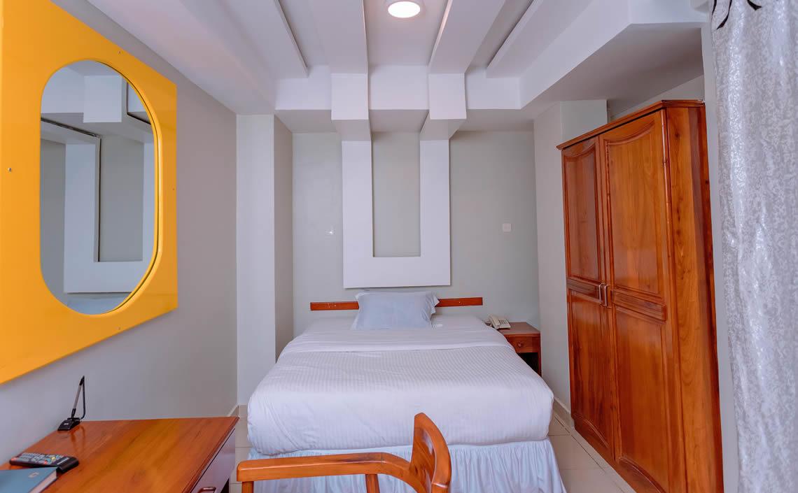 Selig Hotel, Moshi.